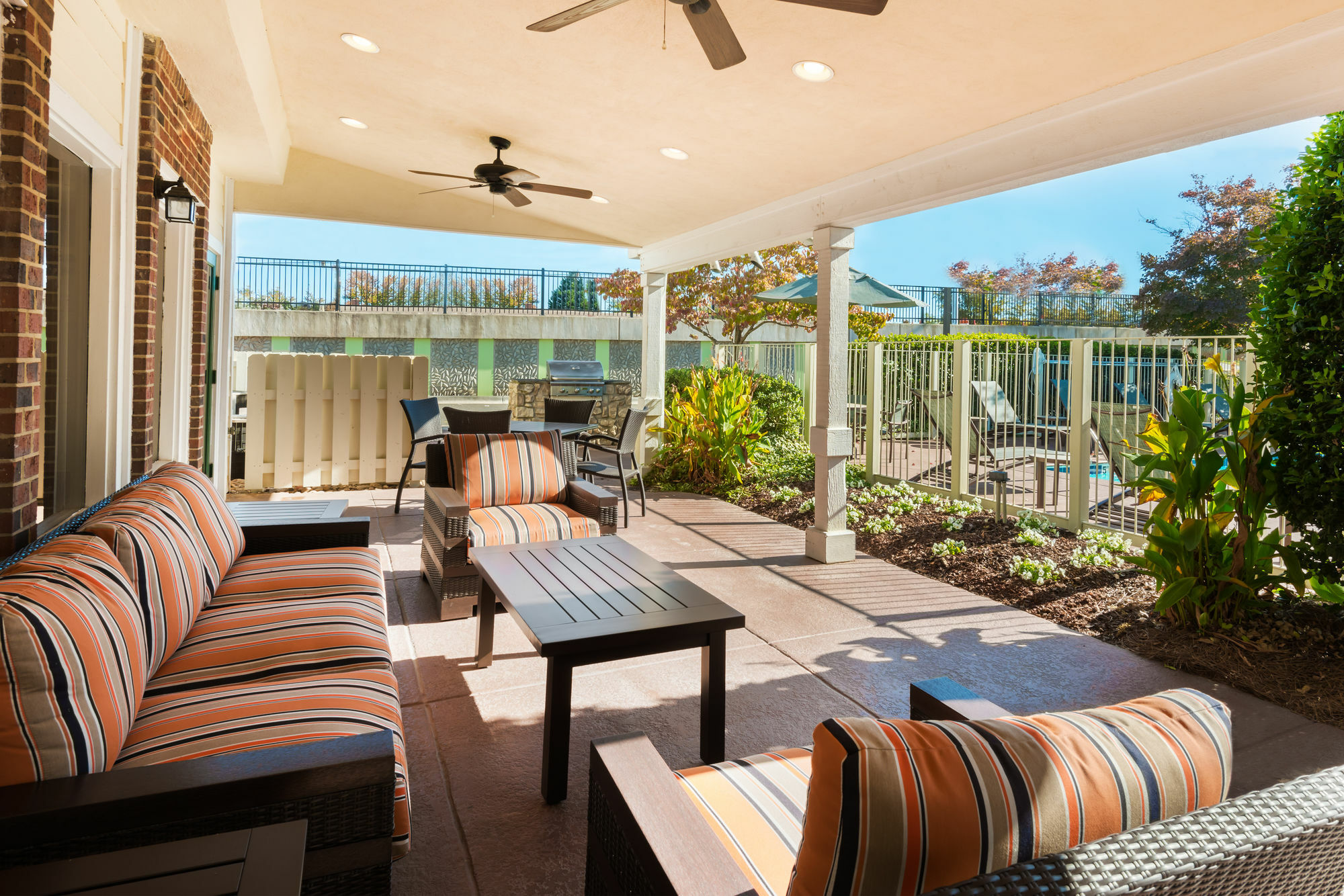 Hotel Vivo Living Charlotte Exterior foto